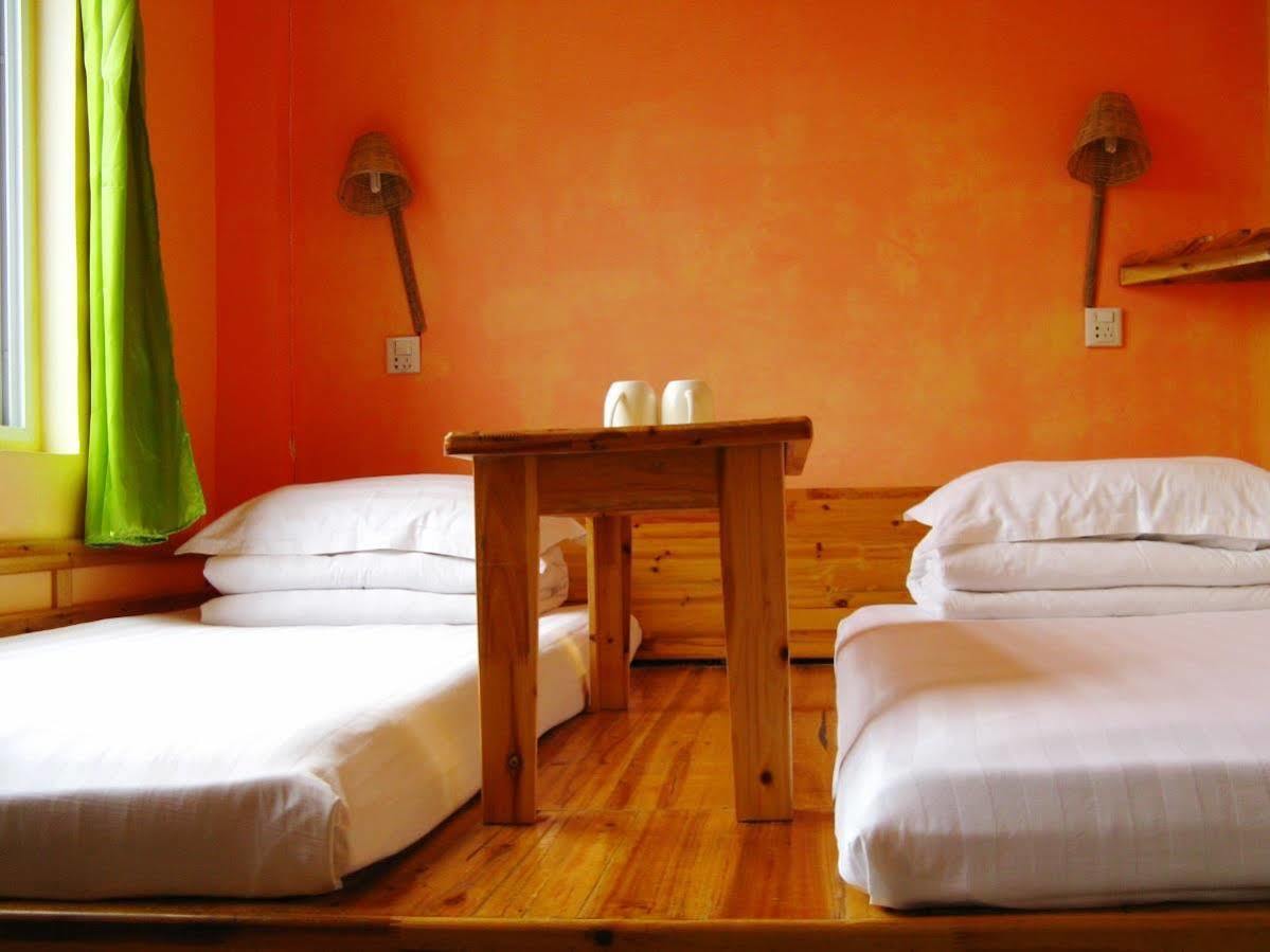 Hello Chengdu International Youth Hostel Εξωτερικό φωτογραφία