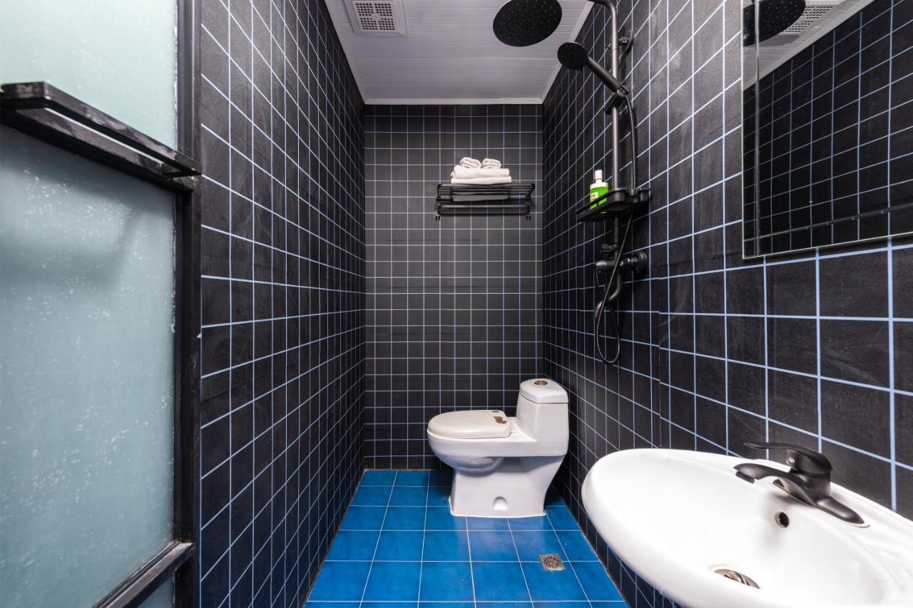 Hello Chengdu International Youth Hostel Εξωτερικό φωτογραφία