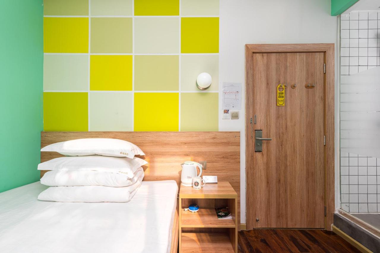 Hello Chengdu International Youth Hostel Εξωτερικό φωτογραφία